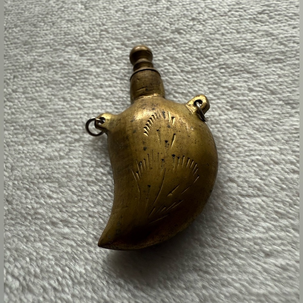 Wearable Vintage Brass Perfume Pendant Urn